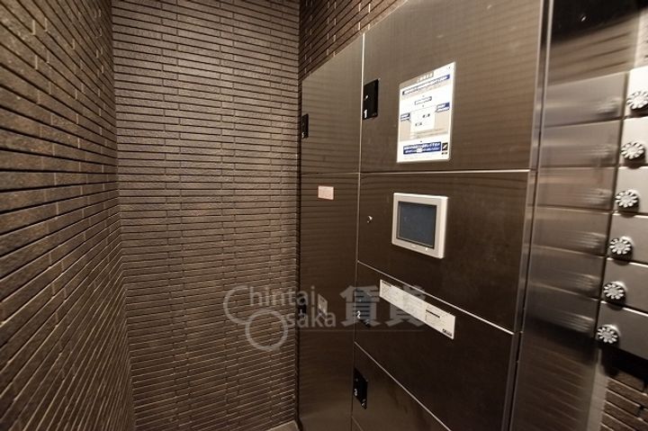 ヴィーナスコート福島の玄関