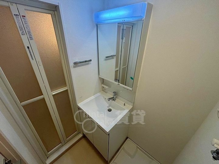 大阪府大阪市淀川区加島3丁目の賃貸マンションの内装