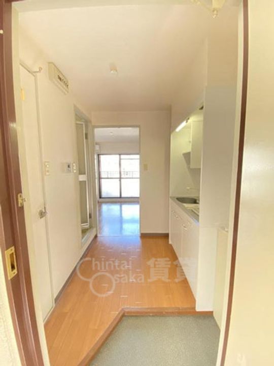 サンローズ唐池の玄関