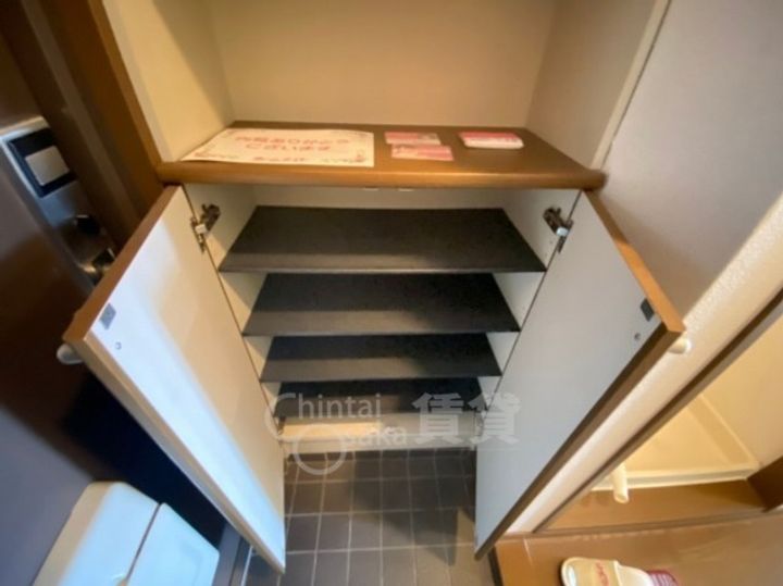 大阪府吹田市岸部中4丁目の賃貸マンションの内装