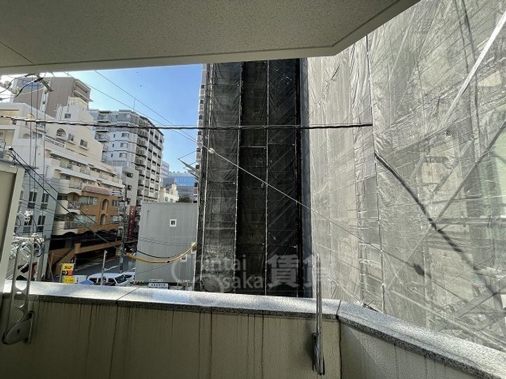 クリスタルグランツ西本町の周辺