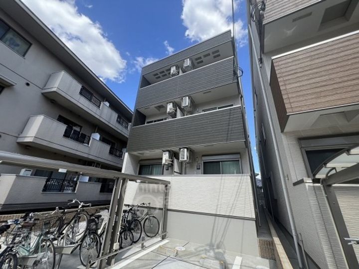 大阪府大阪市東淀川区下新庄4丁目の賃貸アパートの外観