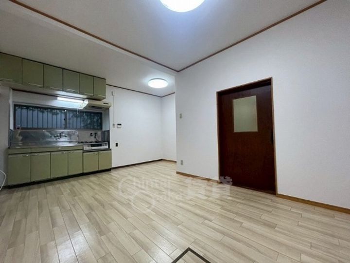 大阪府豊中市螢池北町2丁目(一戸建)の賃貸物件の居間