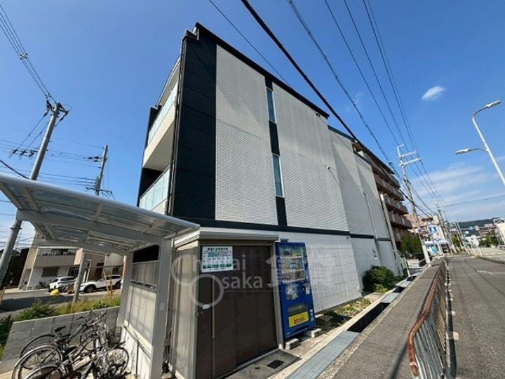 ウインズコート天神の外観