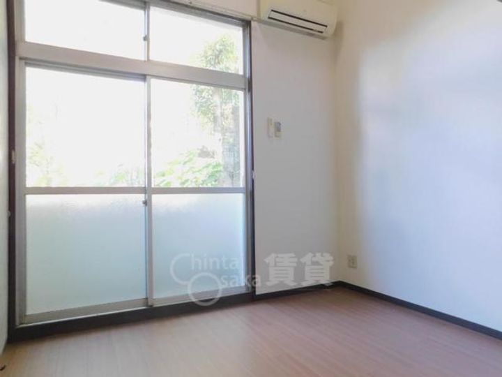 メゾンサクラ14の居間