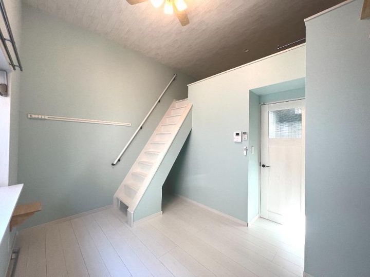 クリッターガーデン横浜の内装