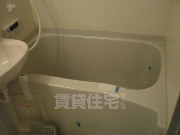 大阪府吹田市千里山西5丁目の賃貸マンションの風呂