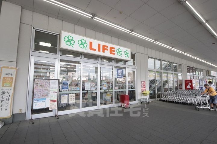 クリエオーレ菱屋東の周辺