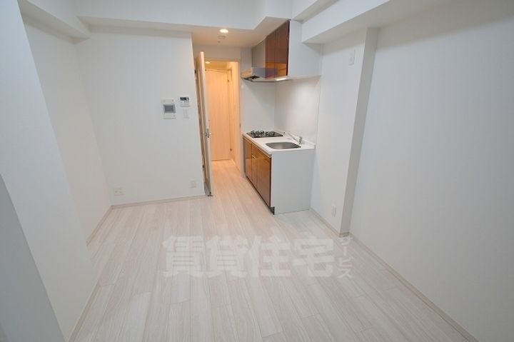 ORSUS新大阪の居間