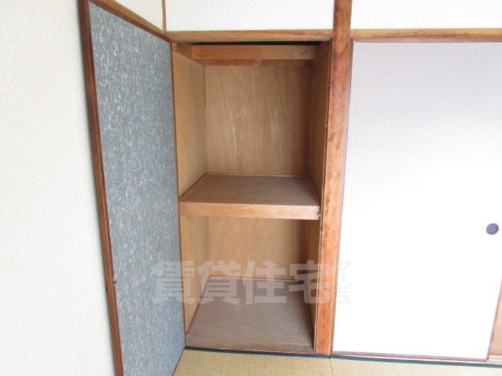 大阪府茨木市庄2丁目の賃貸マンションの内装