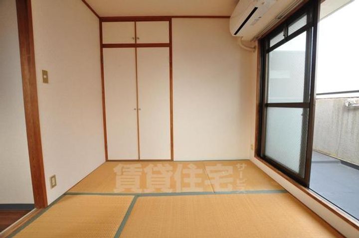 マンション ノウブル4Bの寝室