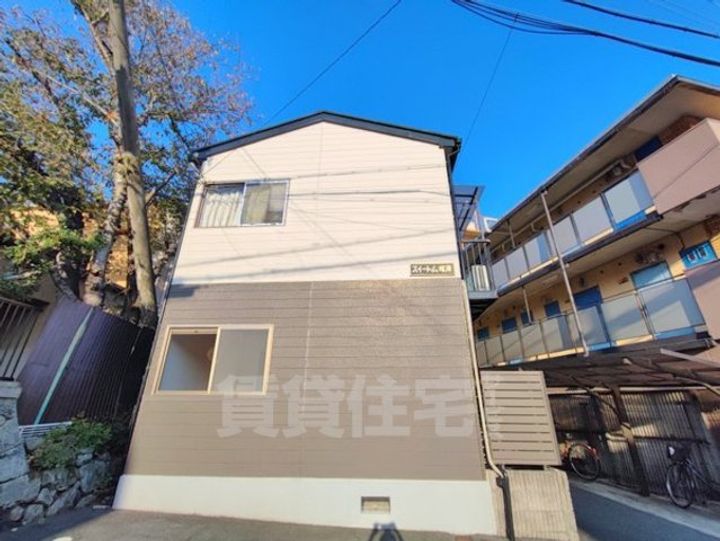 京都府京都市西京区大枝塚原町の賃貸アパートの外観
