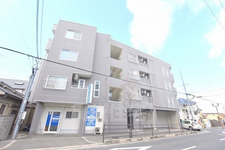 プチ・モンティーの外観