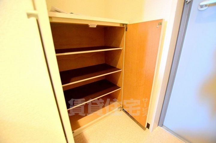 スタンドアップ古市410の内装