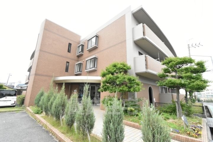 大阪府堺市西区上野芝向ヶ丘町6丁の賃貸マンションの外観