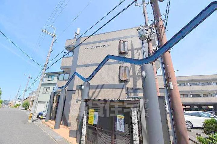 クッキィー石山寺103の外観