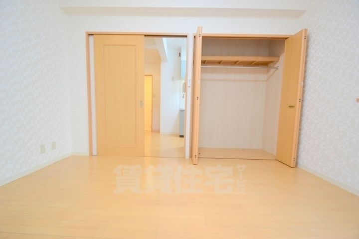 COM HOUSE 1の寝室