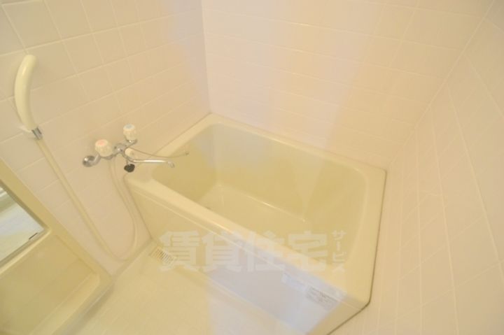 COM HOUSE 1の風呂