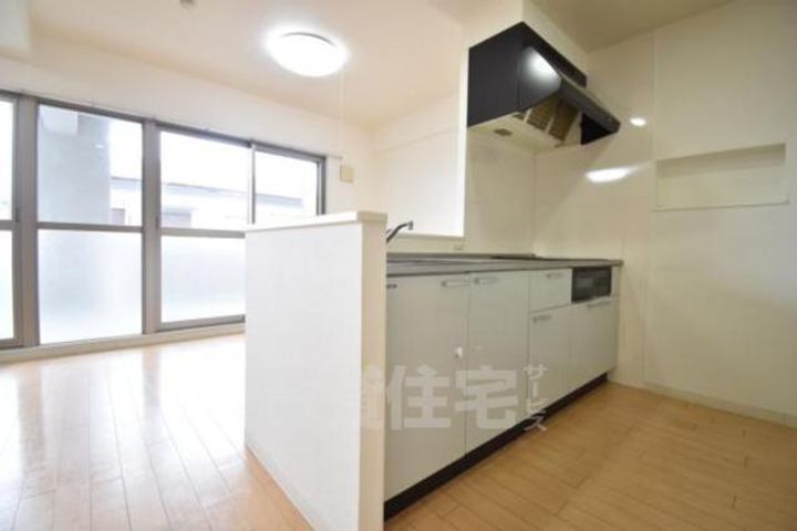 大阪府摂津市千里丘東5丁目の賃貸マンションのキッチン