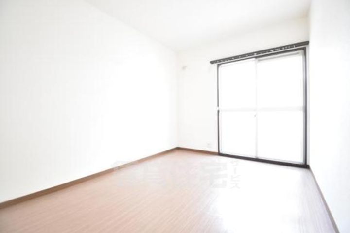 大阪府茨木市庄2丁目の賃貸アパートの子供部屋