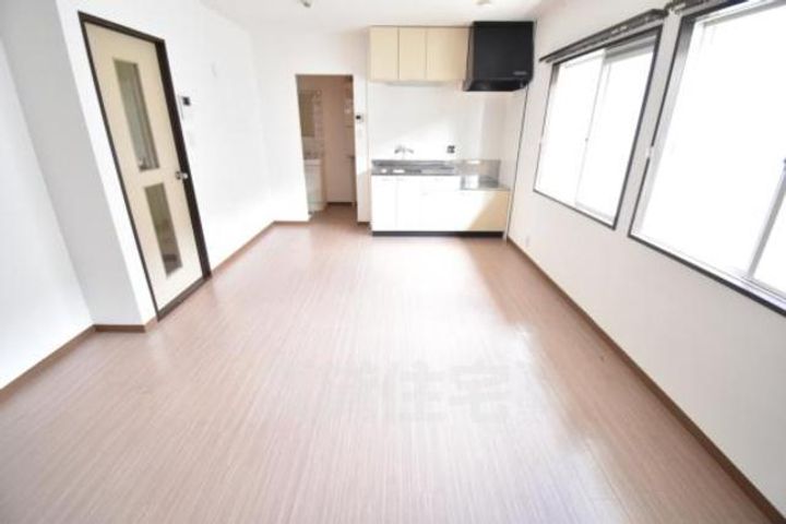 大阪府茨木市庄2丁目の賃貸アパートの内装