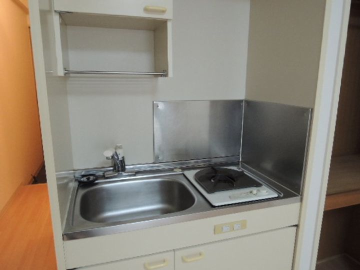 大阪府茨木市新中条町の賃貸マンション1K(大阪府茨木市新中条町)
