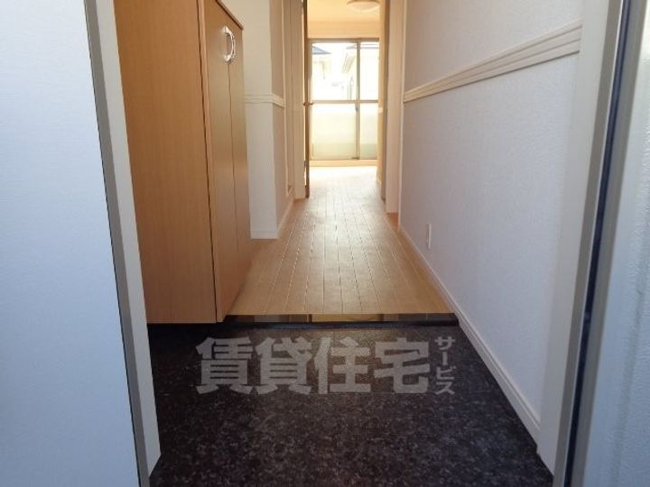 リジュールの玄関