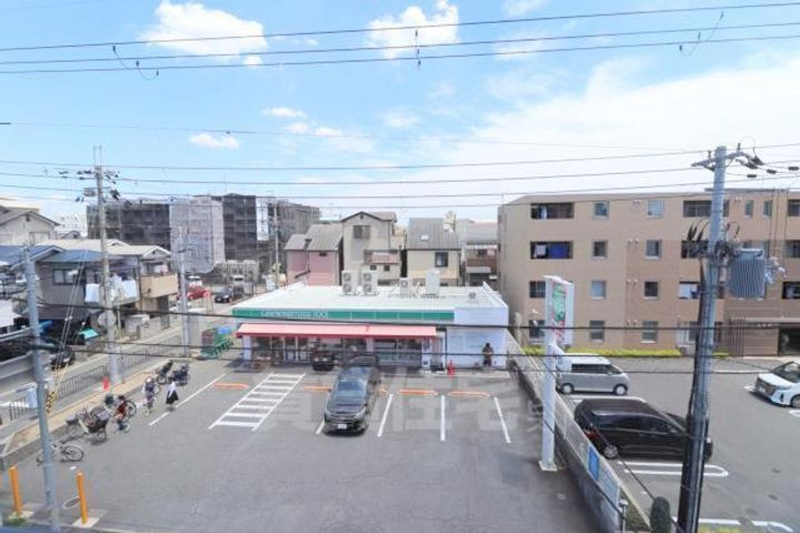 ヴァーノンヒルズの周辺