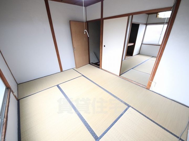 大阪府東大阪市出雲井町(一戸建)の賃貸物件の寝室