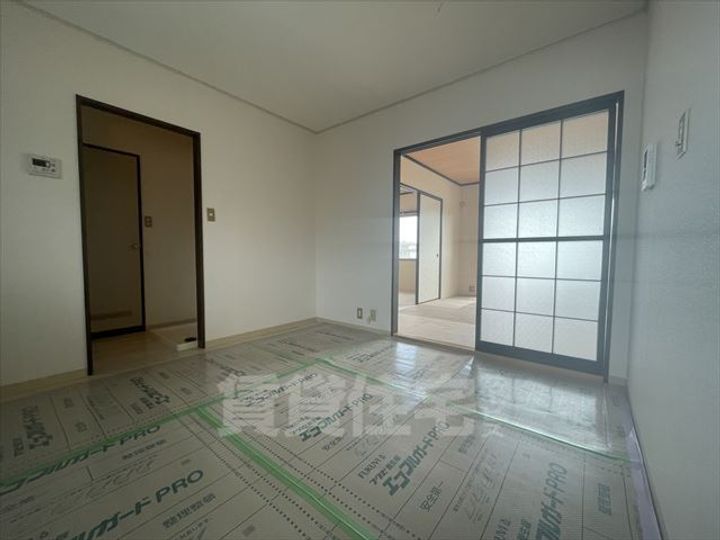 ひかりハイツの居間