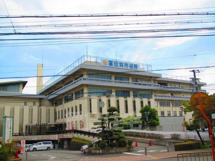 サンコーグランピアの周辺