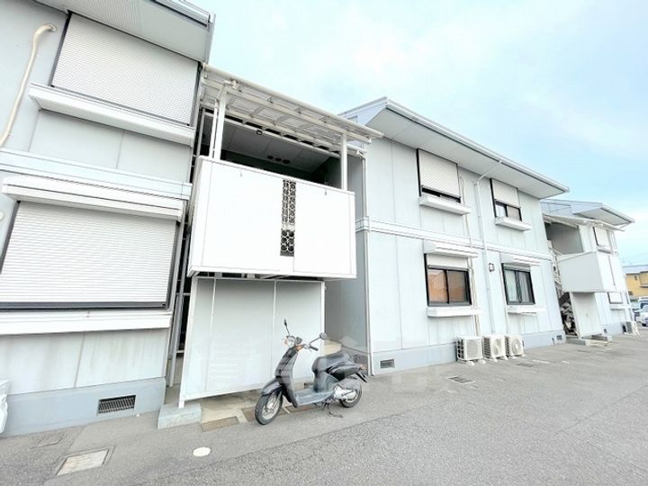 メゾン・ラベールの外観