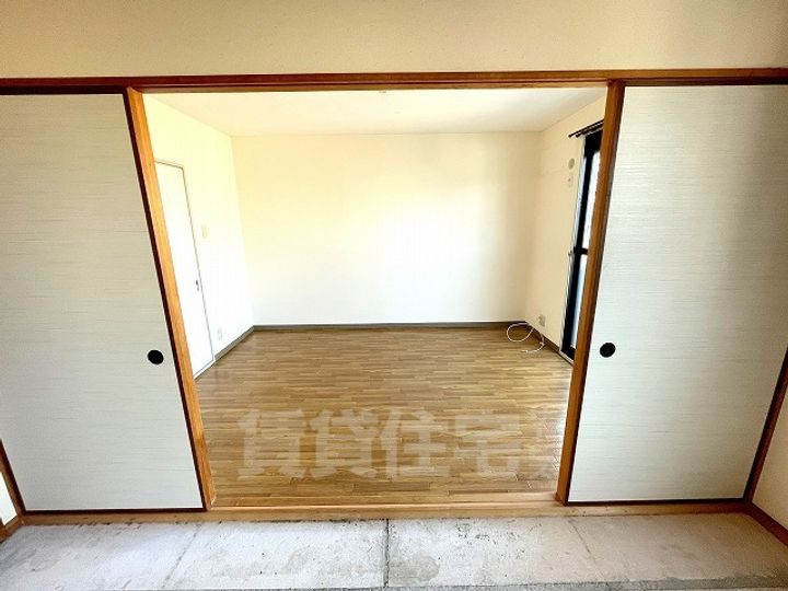 メゾン・ラベールの居間