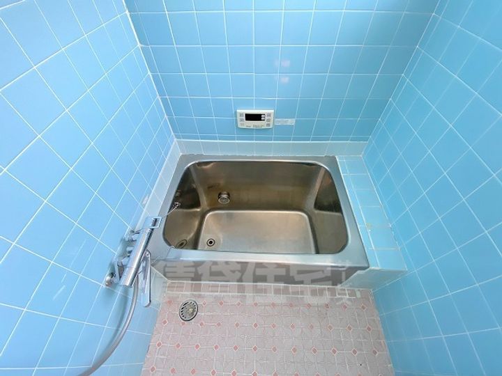 大阪府羽曳野市高鷲6丁目(一戸建)の賃貸物件1の風呂