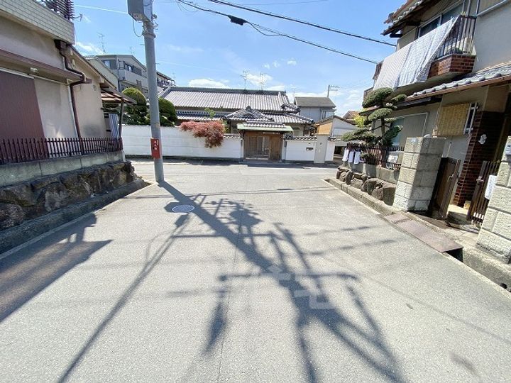 大阪府羽曳野市高鷲6丁目(一戸建)の賃貸物件1の周辺