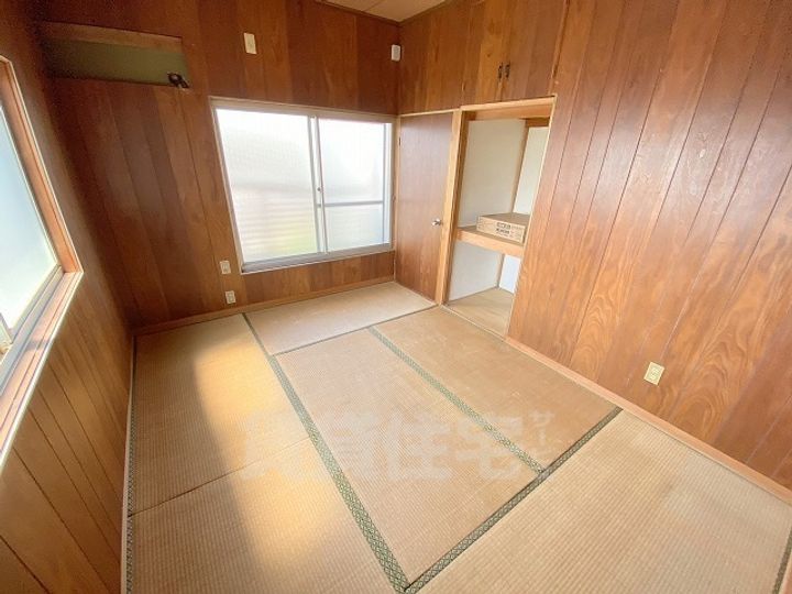 大阪府羽曳野市高鷲6丁目(一戸建)の賃貸物件1の寝室