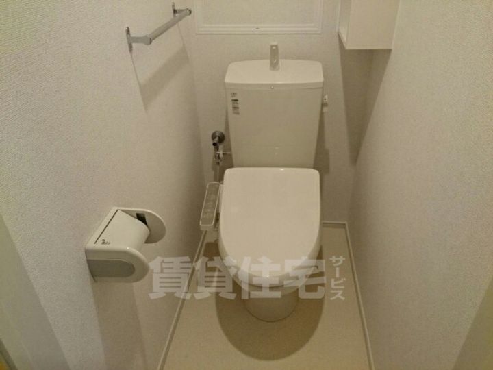 大阪府堺市西区浜寺石津町東1丁の賃貸アパートの内装