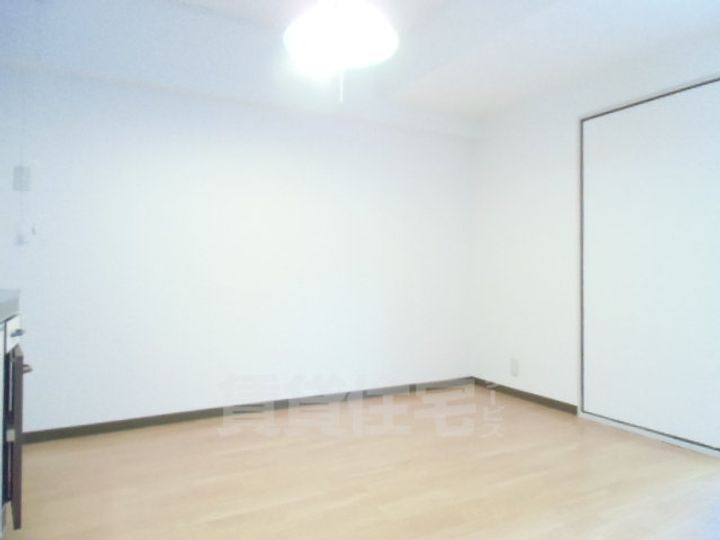 コーポ大社の居間