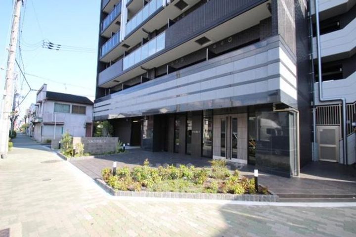 大阪府大阪市淀川区加島1丁目の賃貸マンションの玄関