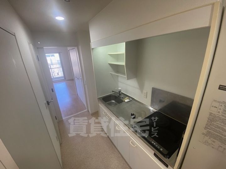 大阪府堺市堺区出島海岸通1丁の賃貸マンションのキッチン