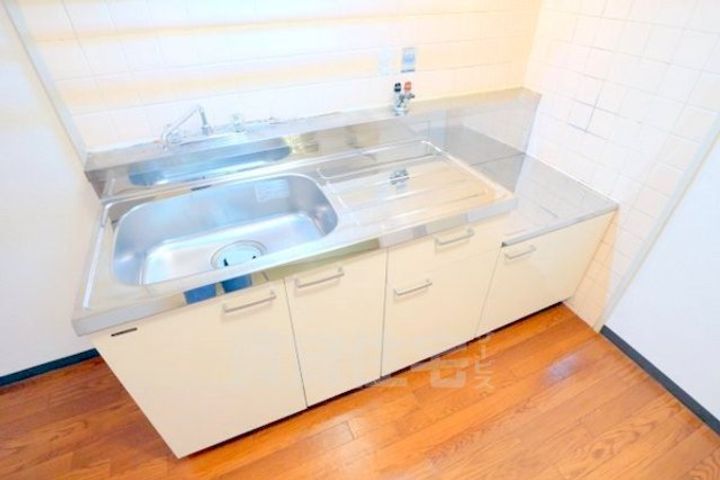 「サンパレス」のキッチン