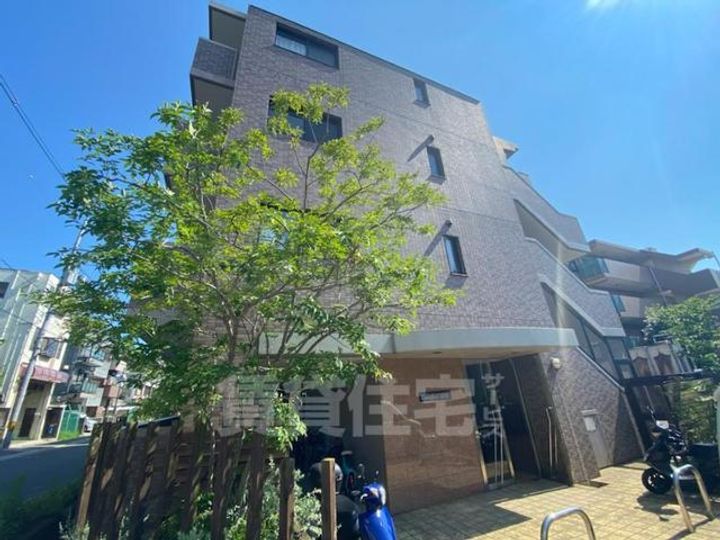 大阪府豊中市長興寺南4丁目の賃貸マンションの外観
