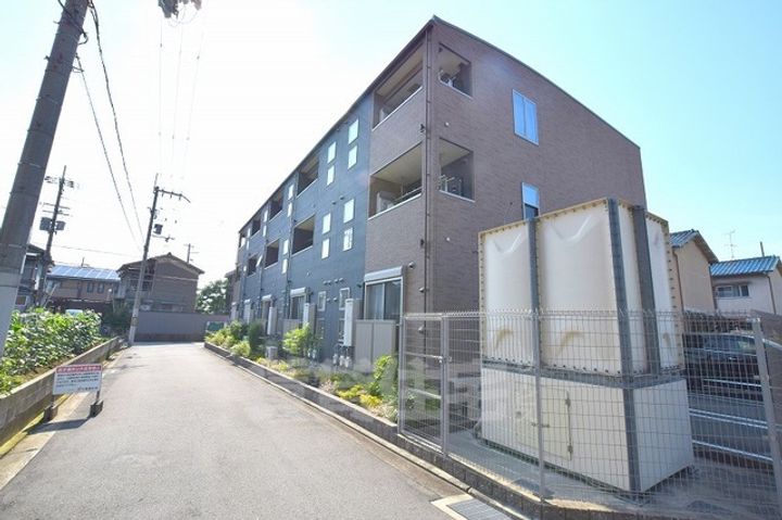 エスポワールの外観