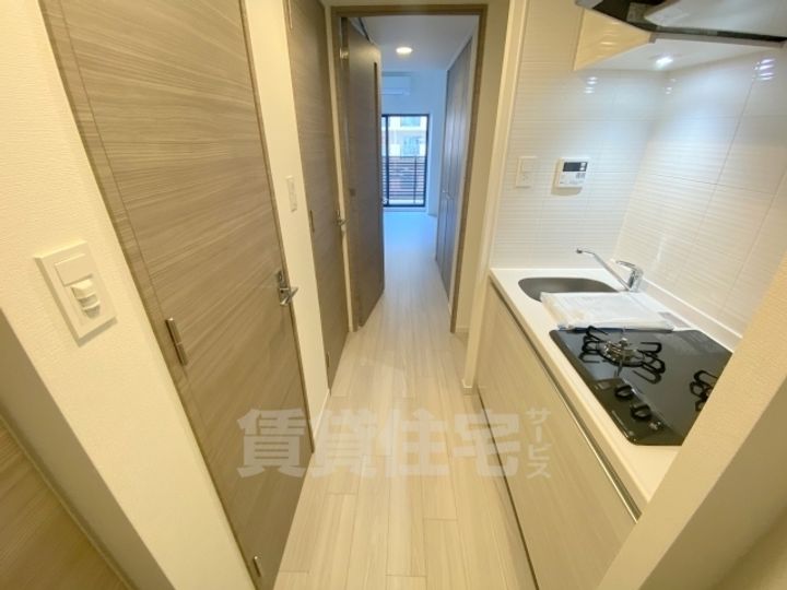 S-RESIDENCE三国WESTの玄関