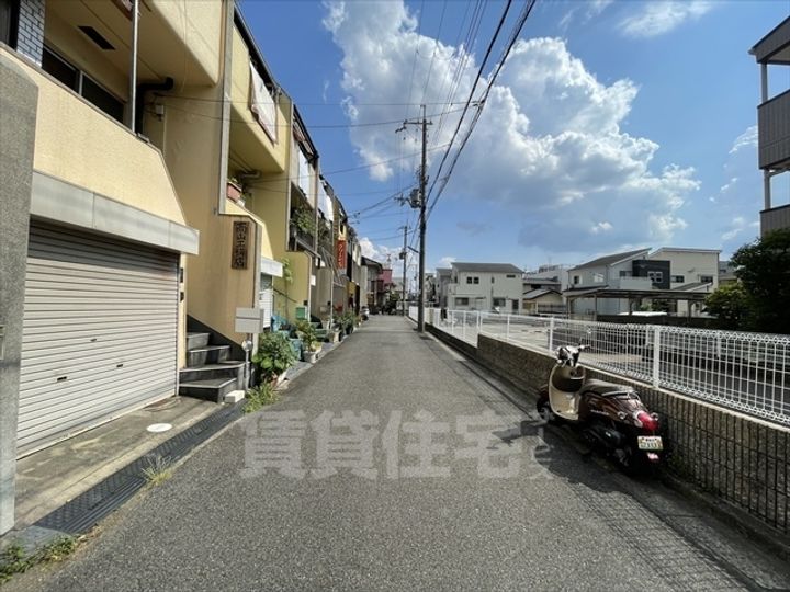 大阪府高槻市如是町(一戸建)の賃貸物件の周辺