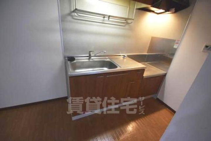 大阪府茨木市水尾3丁目の賃貸アパートのキッチン