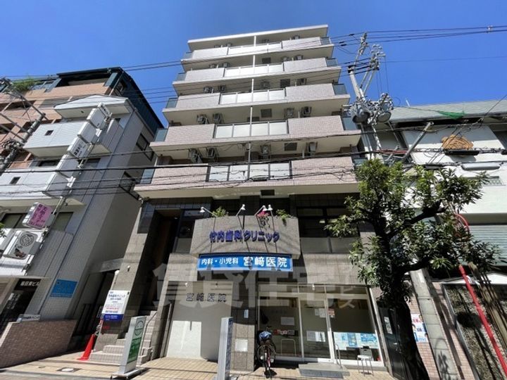 ジュネスコートの外観