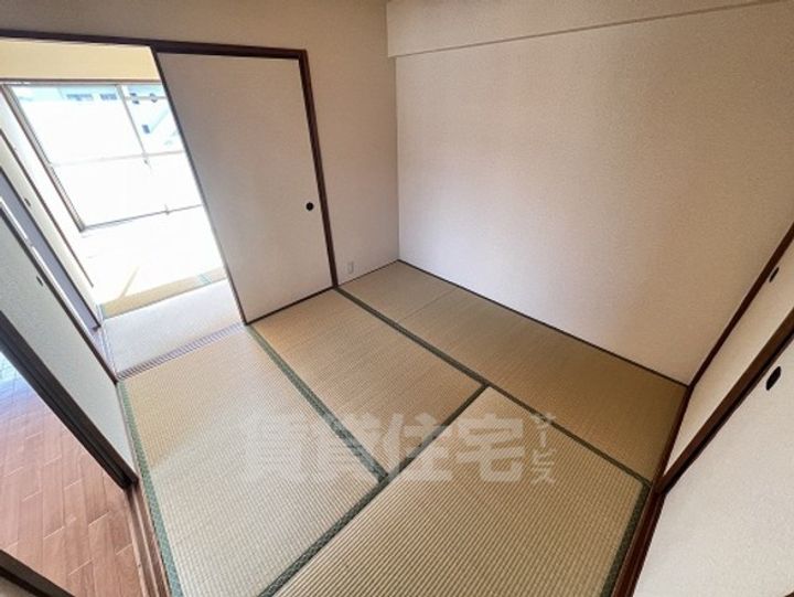 枚方ハイツ9号棟の寝室