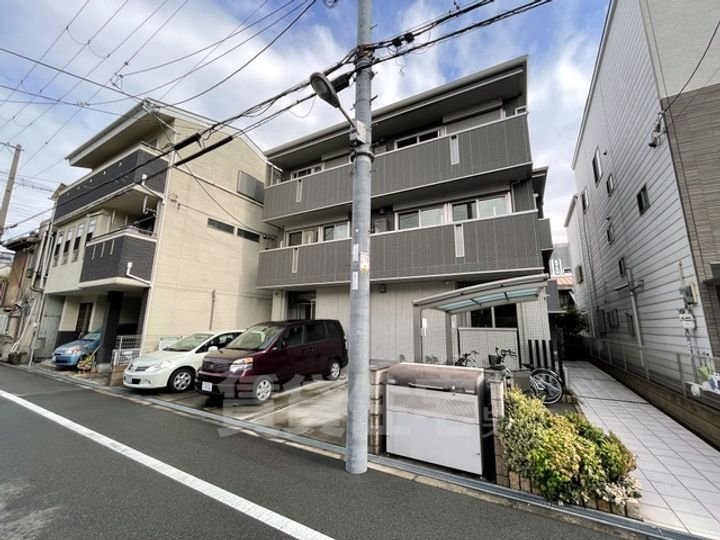 大阪府大阪市東住吉区鷹合2丁目の賃貸アパートの外観
