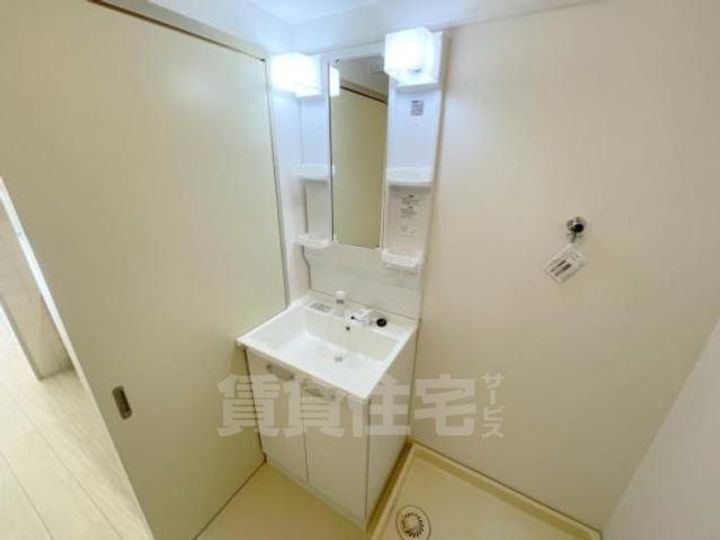 大阪府吹田市五月が丘北の賃貸マンションの内装